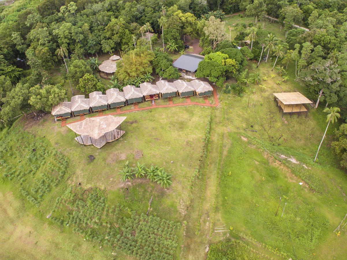 Hotel 9 Huts On A Hill Kudat Exterior foto