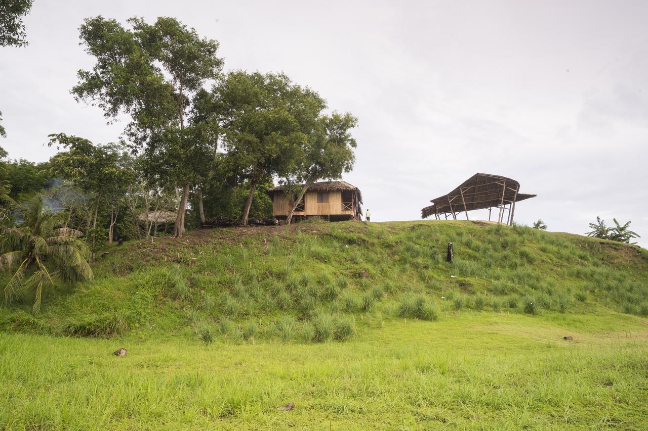 Hotel 9 Huts On A Hill Kudat Exterior foto