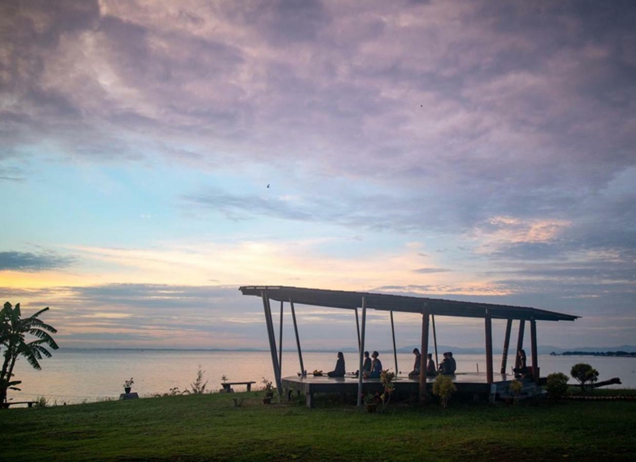 Hotel 9 Huts On A Hill Kudat Exterior foto