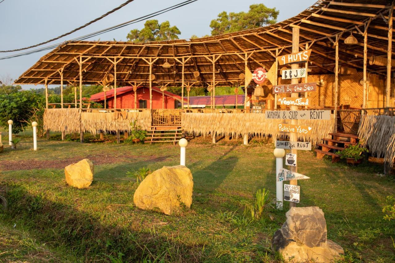 Hotel 9 Huts On A Hill Kudat Exterior foto